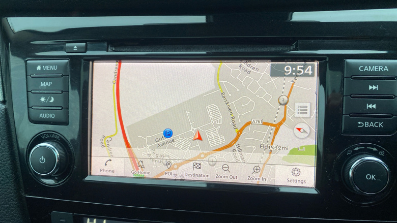 Nissan Qashqai 1.3 DiG-T N-Motion 5dr Petrol Hatchback